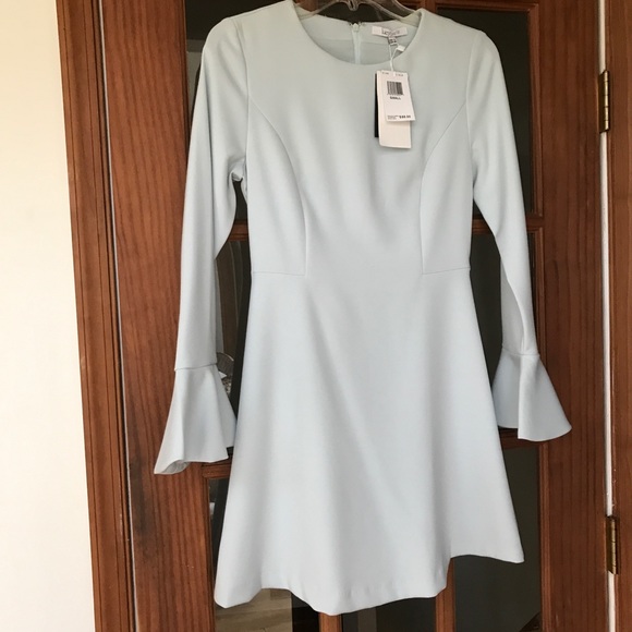 Lucy Paris Dresses & Skirts - Lucy Paris A-line Dress Blue Bell Sleeves Sz S
